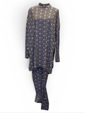 Ten 10 Geometric Black and White Matching Outfit
